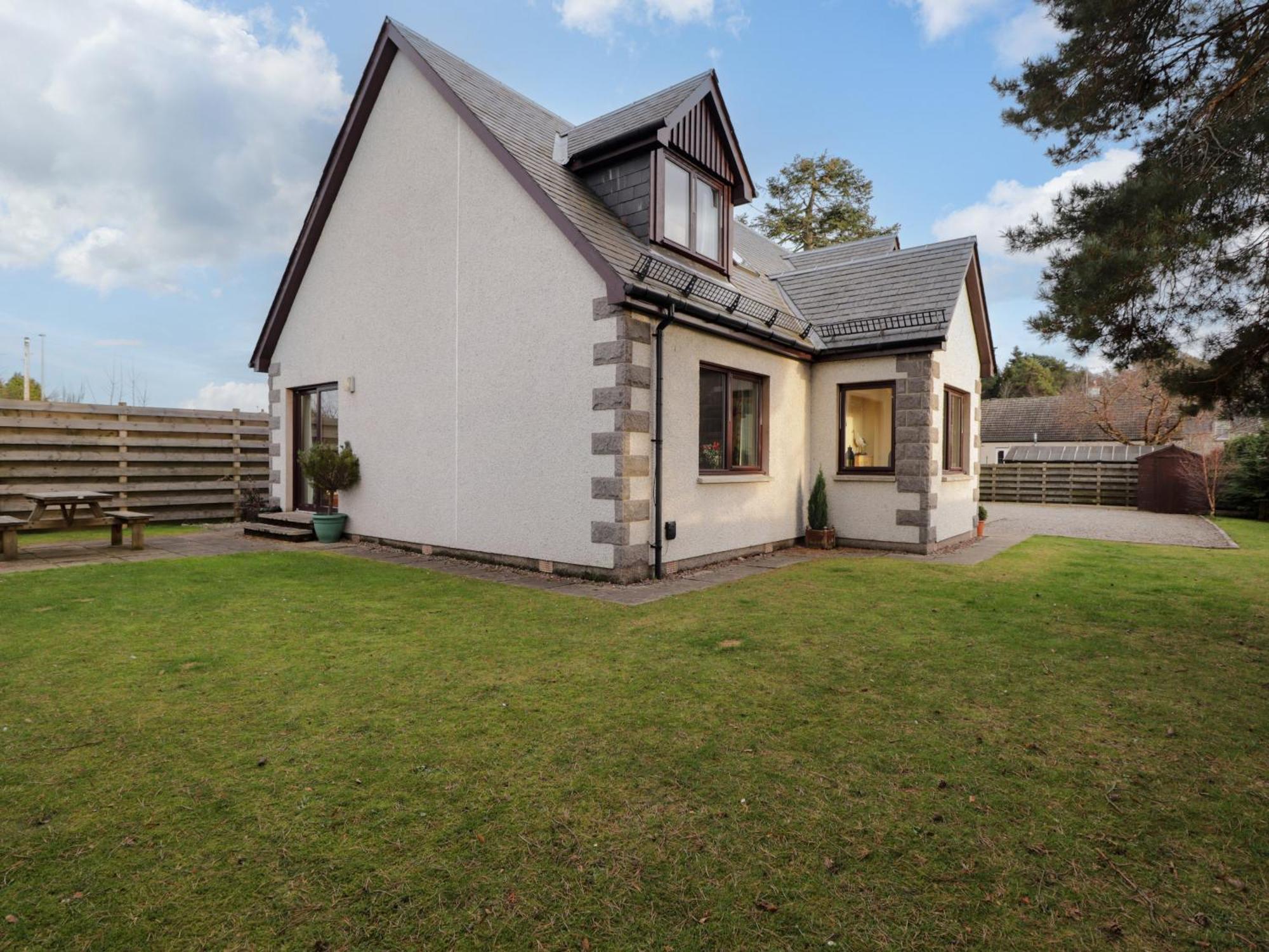 Bruach Gorm Cottage Grantown-on-Spey Exterior foto
